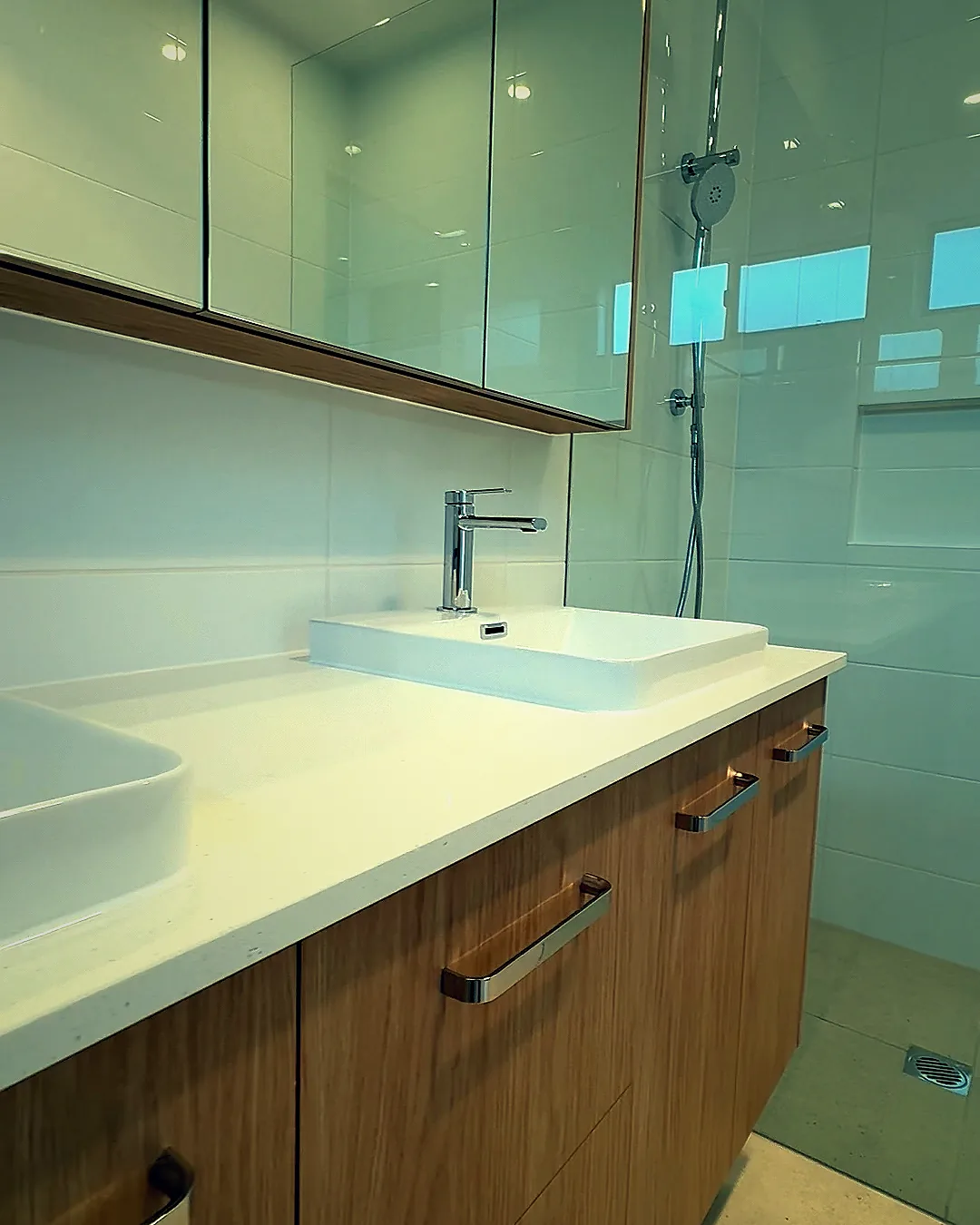 SR Joint Sealer – multi-residential sealing – double vanity – Brisbane & South East Queensland